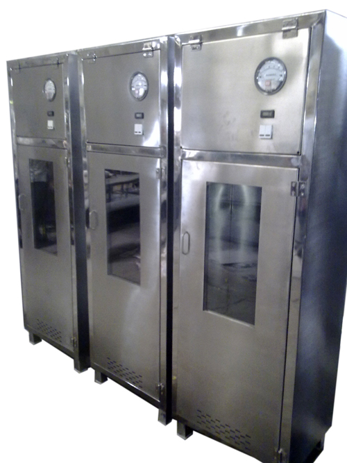 Sterile Garment Storage Cabinet India